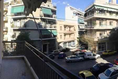Apartment 2 Bedroom Luxury Near Acropolis