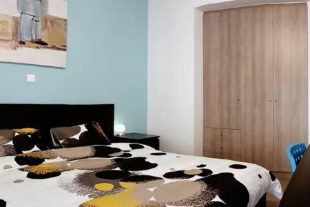 2 Bedroom Luxury Near Acropolis *